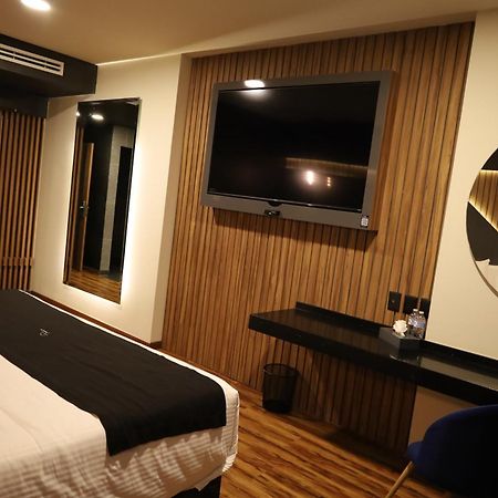 Hotel Yoru Querétaro Dış mekan fotoğraf